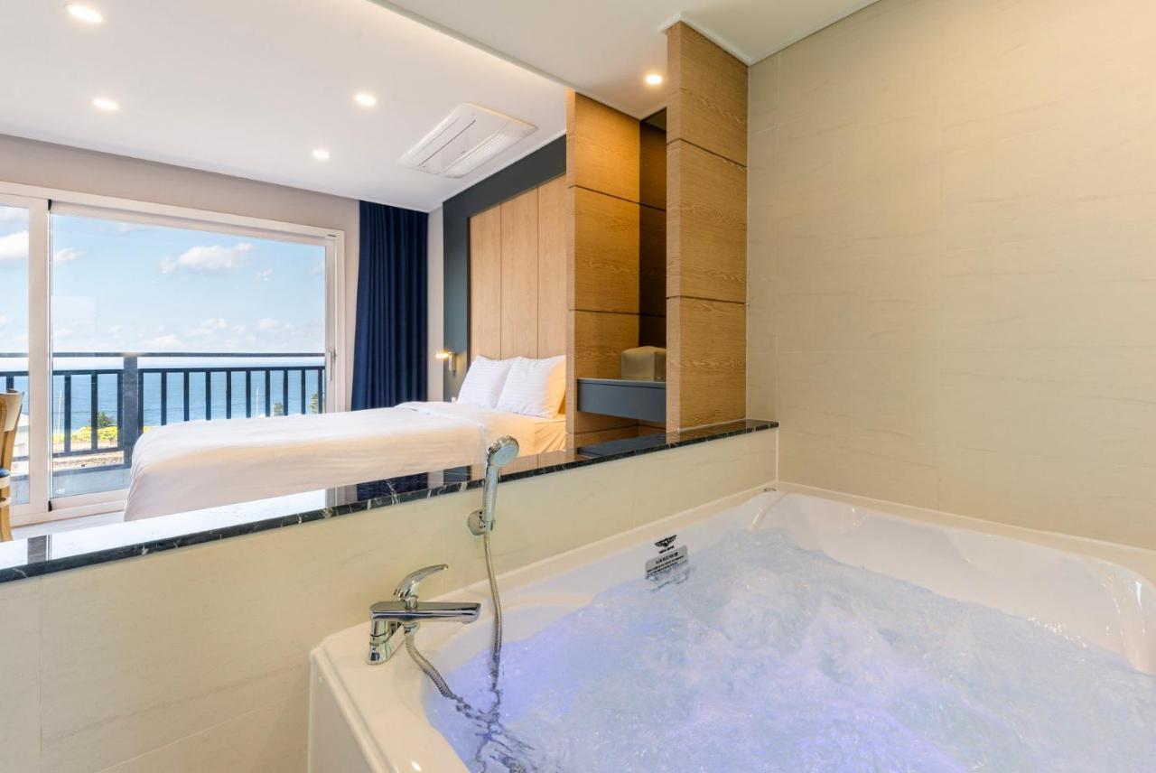 Cadelhas Hotel Jeju Luaran gambar