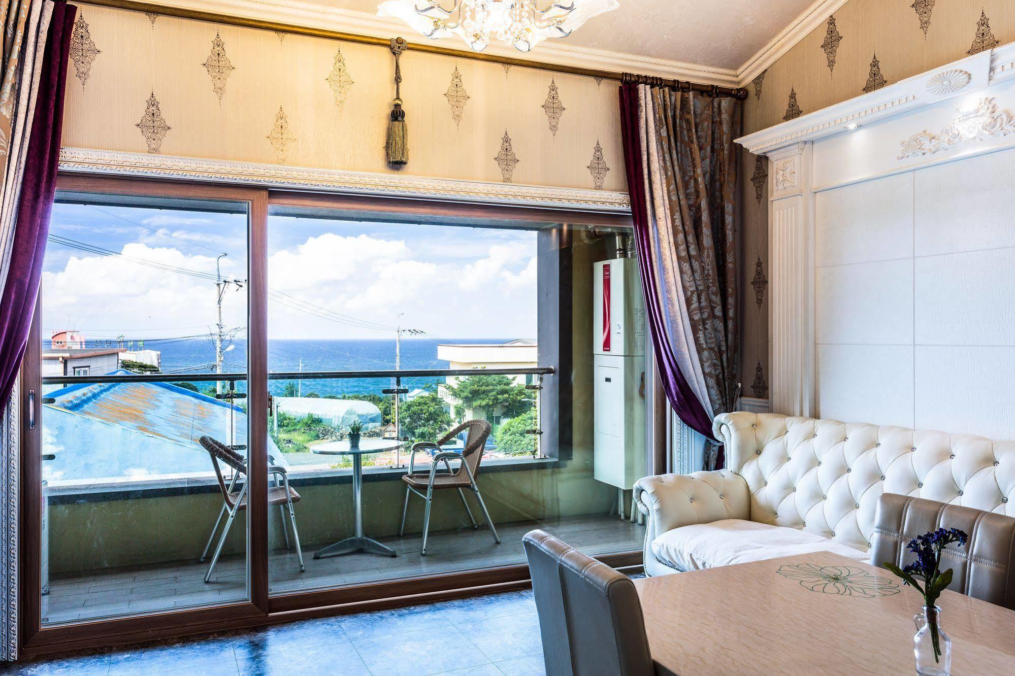 Cadelhas Hotel Jeju Luaran gambar